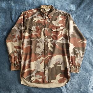 Vtg Cabelas Men's Woodland Camo USA Outdoor Hunting Button Down Shirt | L Tall